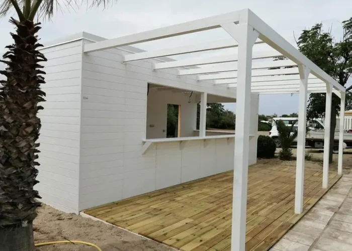 Strutture in legno per stabilimenti balneari